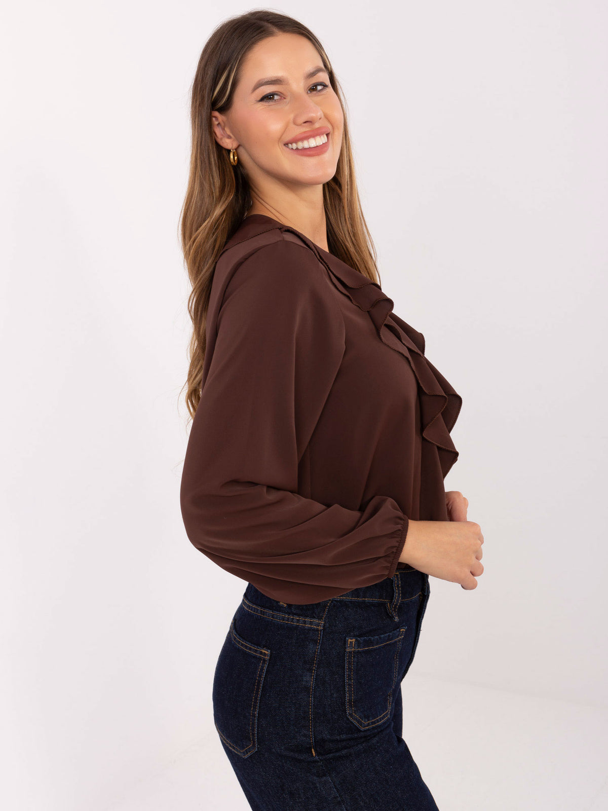 Blusa Elegante con Volantes y Mangas Abullonadas