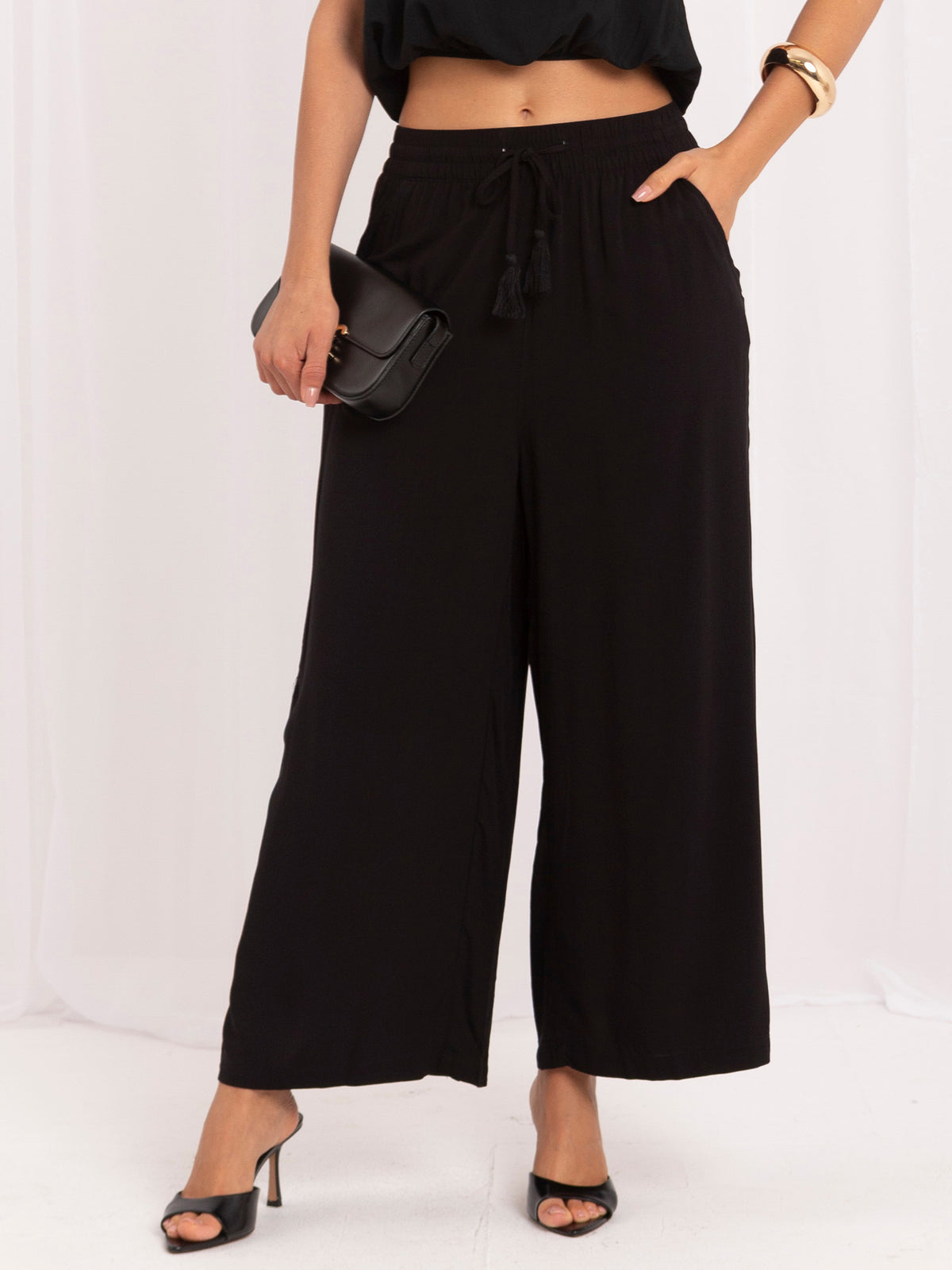 Pantalón Fluido de Viscosa con Cintura Ajustable – Negro
