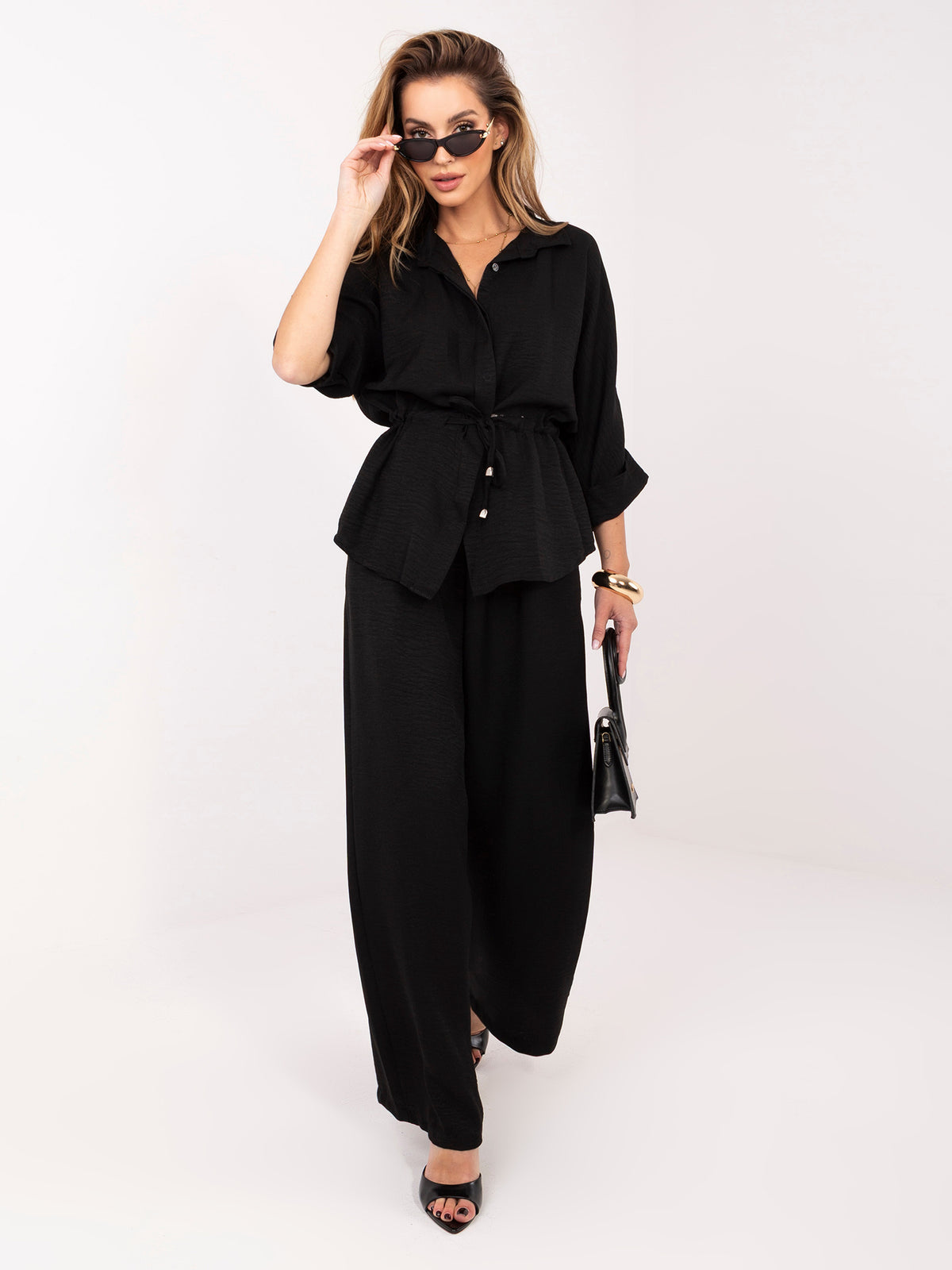 Conjunto de Camisa y Pantalón Negro