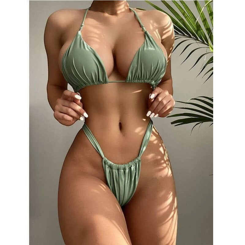Bikini verde sage de dos piezas vestismuse con top triangular y braguita de tiro alto con detalle fruncido